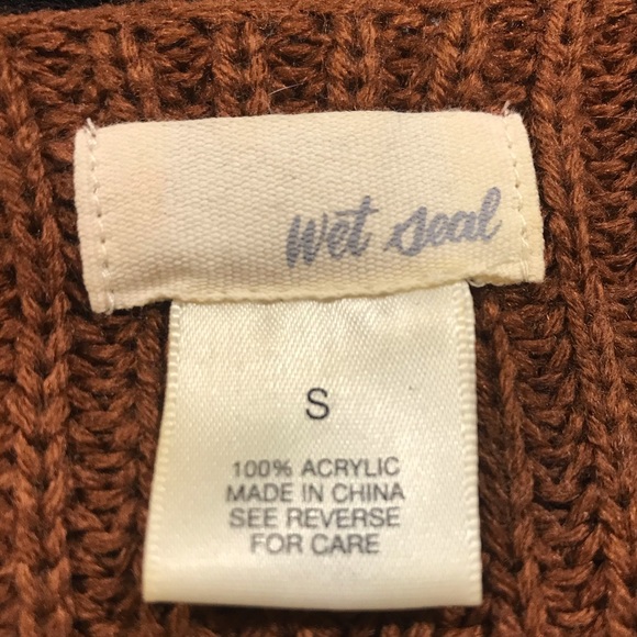 Sweater - Picture 3 of 5